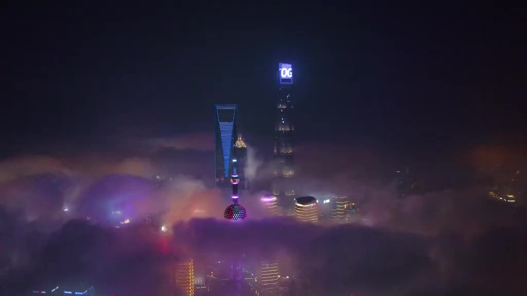 今年看过最美的上海夜景，希望看到这个视频的人，2020一切顺利